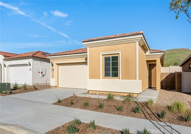 Homes for sale in Corona, CA | 23686 Highvale Dr, Corona, CA 92883 | MLS# IV25240140