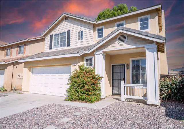 Homes for sale in Corona, CA | 323 Camden Ct, Corona, CA 92879 | MLS# IV25240212