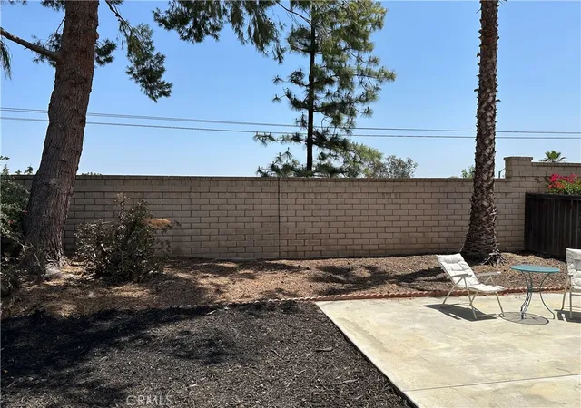 Homes for sale in Corona, CA | 323 Camden Ct, Corona, CA 92879 | MLS# IV25240212