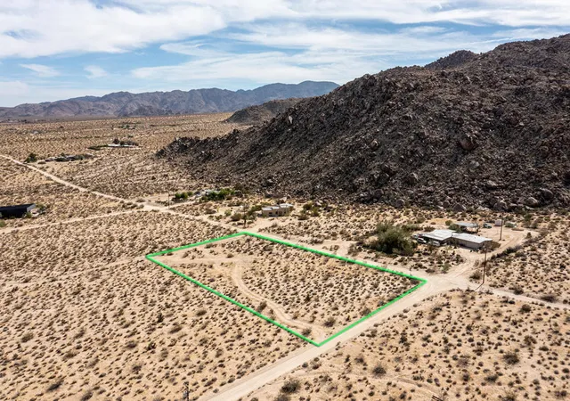 Homes for sale in 29 Palms, CA | 67428 Sullivan Rd, 29 Palms, CA 92277 | MLS# 219137042PS