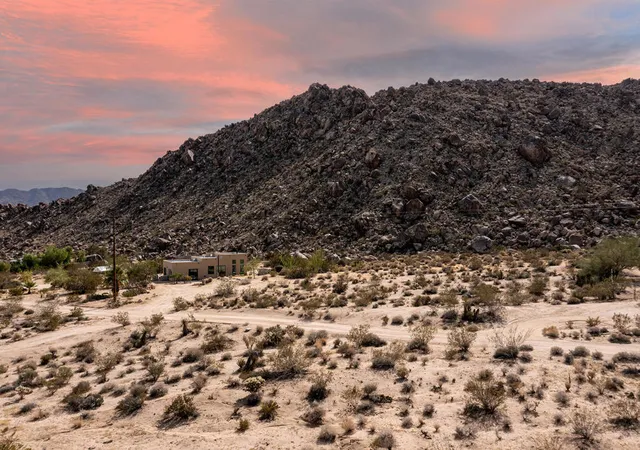 Homes for sale in 29 Palms, CA | 67428 Sullivan Rd, 29 Palms, CA 92277 | MLS# 219137042PS