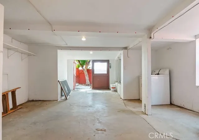 35th image of 9204 Notre Dame, Chatsworth, CA 91311 | MLS# SR25240396