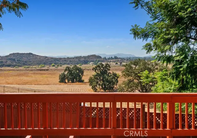 5th image of 9204 Notre Dame, Chatsworth, CA 91311 | MLS# SR25240396
