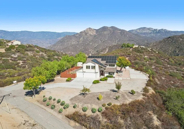 Photo 1 of Sale Pending at 31510 Valley Ctr Rd, Valley Center, CA 92082 | MLS# 250041841SD | Listing updated on 2026-02-10