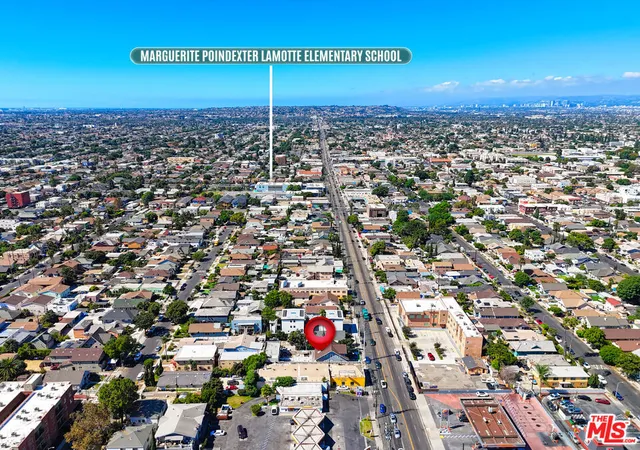 41st image of 522 W Vernon Ave, Los Angeles, CA 90037 | MLS# 25607053