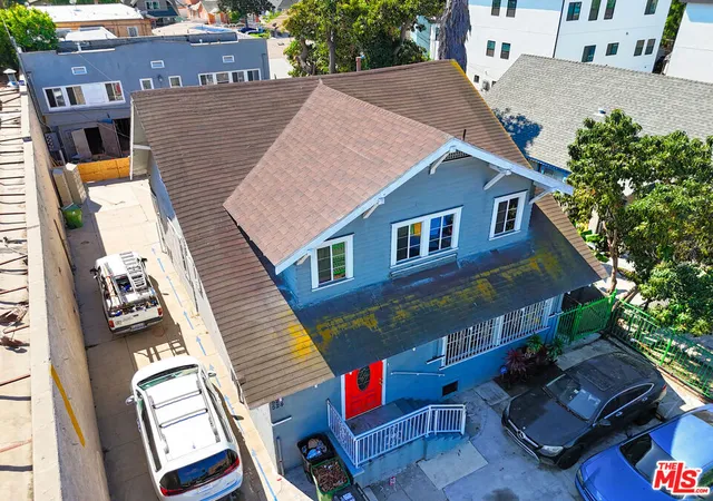 5th image of 522 W Vernon Ave, Los Angeles, CA 90037 | MLS# 25607053