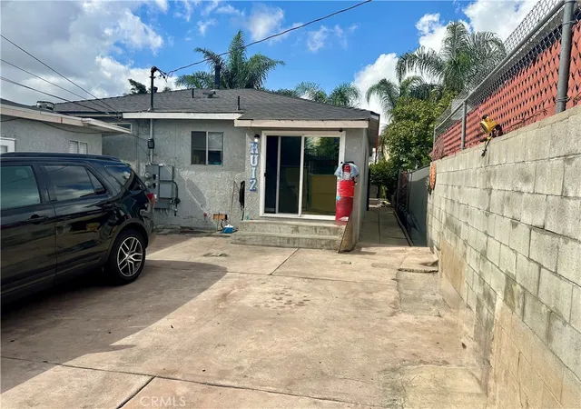 14th image of 1438 S Woods, Los Angeles, CA 90022 | MLS# PF25235326