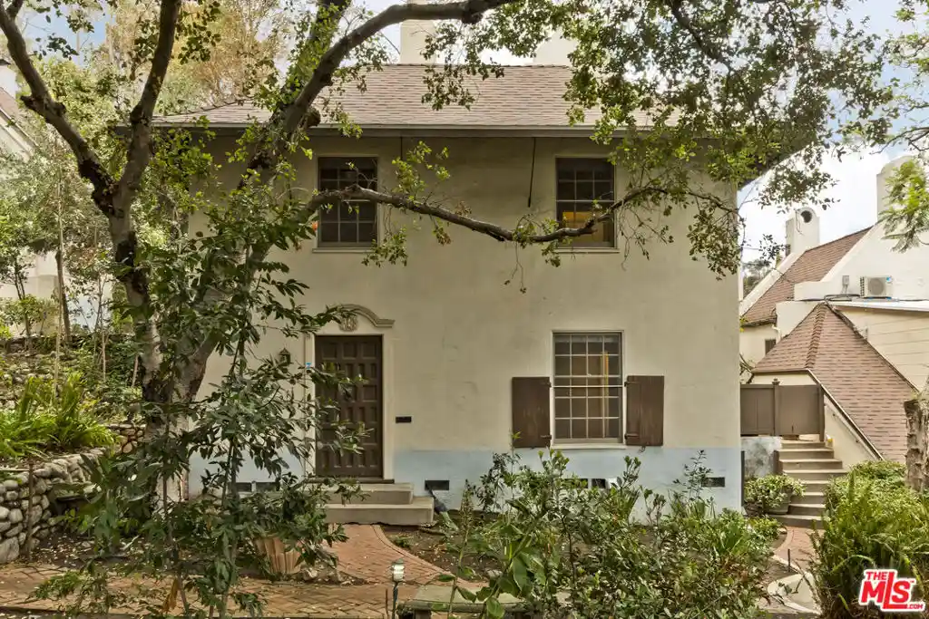 Photo 1 of Sale Pending at 271 Beloit Ave, Los Angeles, CA 90049 | MLS# 25606955 | Listing updated on 2026-07-20
