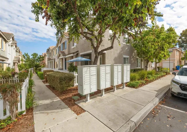 3rd image of 1440 Levant Ln, Chula Vista, CA 91913