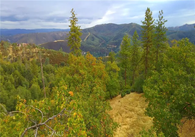 5th image of 5264 Davis Rd, Midpines, CA 95345 | MLS# MP25240398