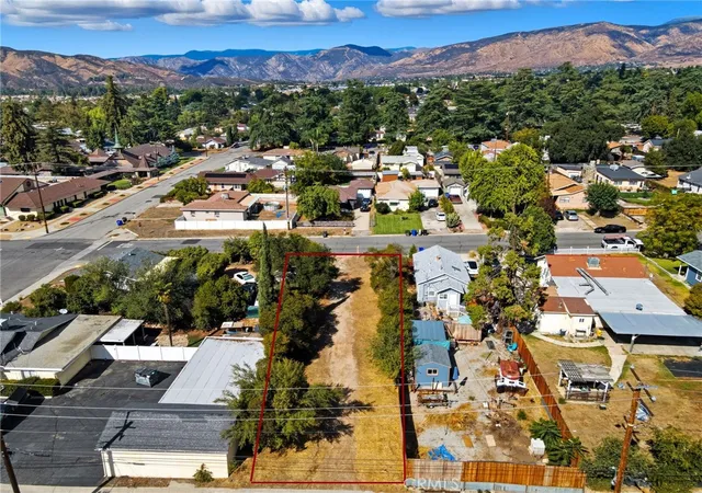 3rd image of 35225 Acacia Ave, Yucaipa, CA 92399 | MLS# CV25241243
