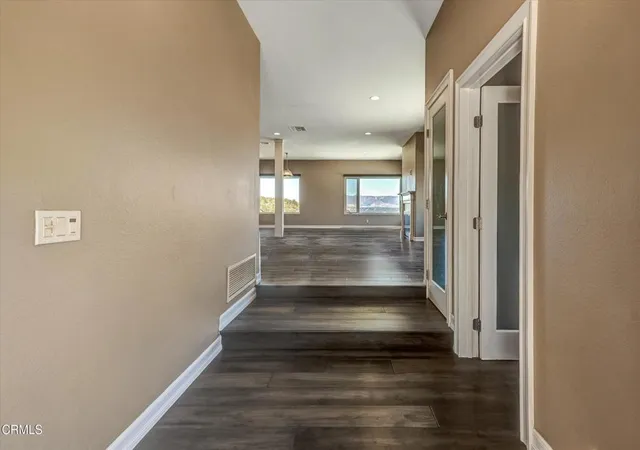 Photo 4 of Single family home for sale at 561 S Ventu Park Rd, Newbury Park, CA 91320 | MLS# V1-32940 | Listing updated on 2026-09-21