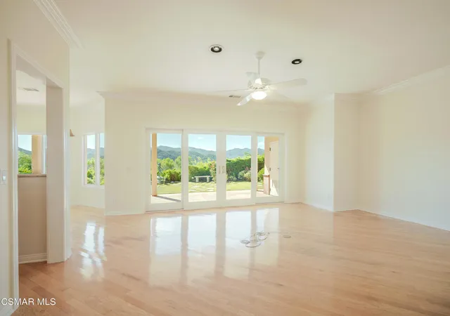 Photo 3 of Single family home for sale at 590 Cricketfield, Lake Sherwood, CA 91361 | MLS# 225005247 | Listing updated on 2026-09-13