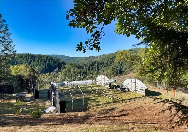 5th image of 18225 Scenic Dr, Redwood Valley, CA 95470 | MLS# LC25243018