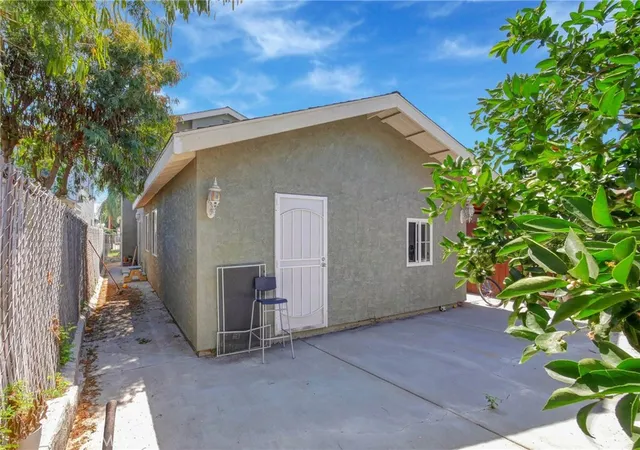 39th image of 15224 Mariposa Ave, Chino Hills, CA 91709 | MLS# HD25243045