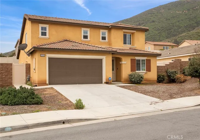 Photo 3 of Single family home for sale at 33143 Big Range Dr, Winchester, CA 92596 | MLS# SW25243685 | Listing updated on 2026-06-23