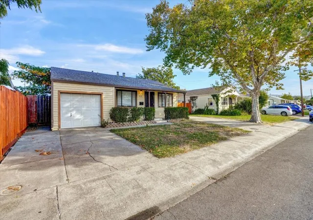 Homes for sale in Vallejo, CA | 2114 Teakwood St, Vallejo, CA 94591 | MLS# ML82025370