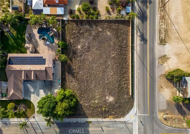 Photo 1 of Sale Pending at 0 Hemet St, Hemet, CA 92544 | MLS# IG25244010 | Listing updated on 2026-10-06