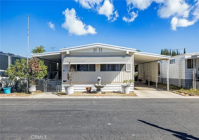2nd image of 300 N Rampart #79, Orange, CA 92868 | MLS# PW25244687