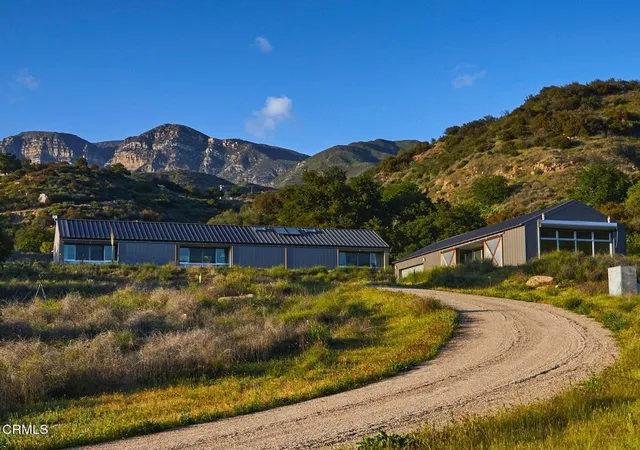 3rd image of 12179 Koenigstein Rd, Santa Paula, CA 93060 | MLS# V1-32997