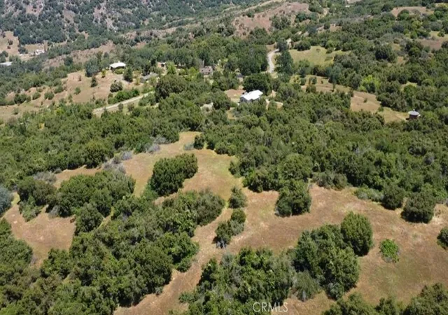 2nd image of 44001 Dunlap, Squaw Valley, CA 93641 | MLS# FR25244676