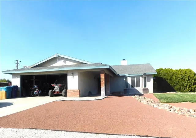 Homes for sale in California City, CA | 9957 Susan, California City, CA 93505 | MLS# CV25245577
