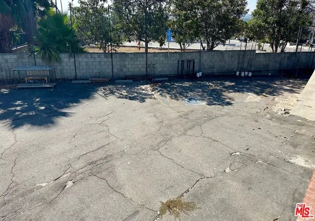 Photo 3 of Land for sale at 912 E Altadena Dr, Altadena, CA 91001 | MLS# 25609059 | Listing updated on 2026-07-07