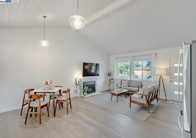 Photo 3 of Sale Pending at 1351 Cypress Dr, Concord, CA 94520 | MLS# 41115682 | Listing updated on 2026-09-17