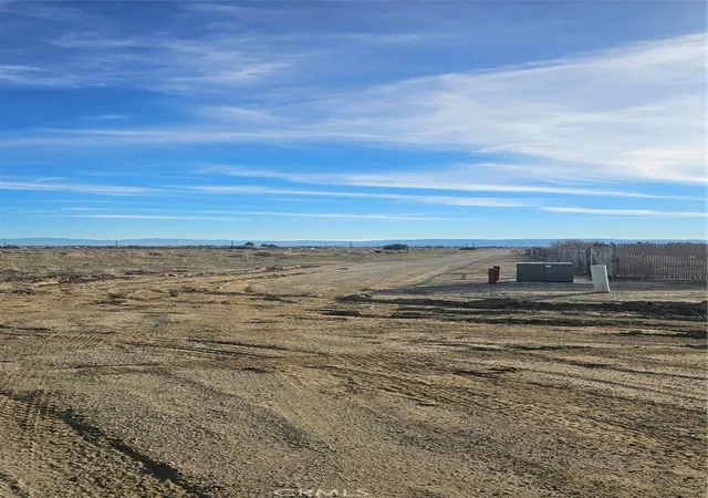 Photo 3 of Land for sale at 0 67th St W / Felsite, Rosamond, CA 93560 | MLS# SR25246376 | Listing updated on 2025-12-23