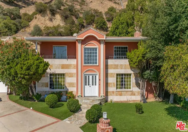 Photo 1 of Single family home for sale at 1870 Marcheeta Pl, Los Angeles, CA 90069 | MLS# 25605477 | Listing updated on 2026-03-11