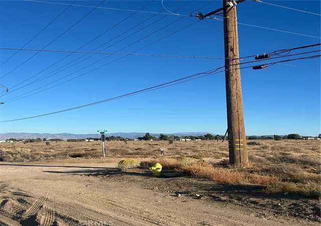 13th image of 0 Shasta, Phelan, CA 92371 | MLS# HD25245286