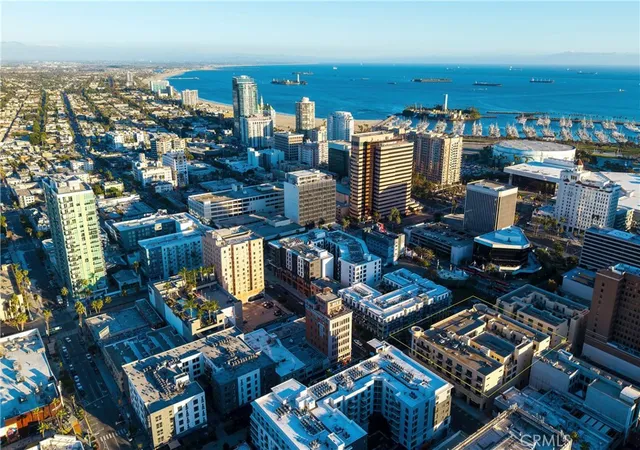 Homes for sale in Long Beach, CA | 133 N The Promenade N #426, Long Beach, CA 90802 | MLS# SB25246926