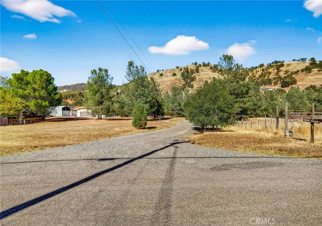 18th image of 3245 Weeping Willow Way, Clearlake Oaks, CA 95423 | MLS# IV25247269