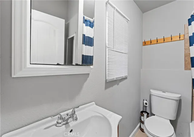 4th image of 1286 Lovers Lane, Rimforest, CA 92378 | MLS# IG25247358