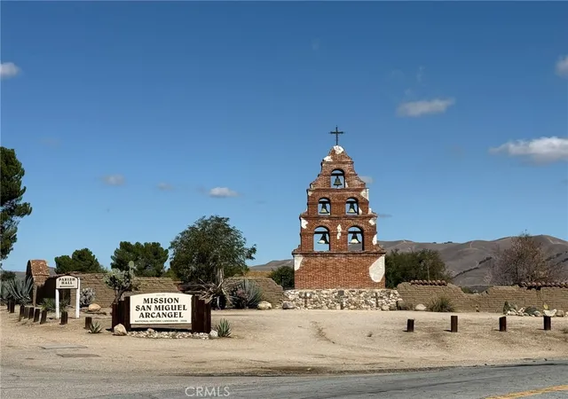 16th image of 1270 Mission St, San Miguel, CA 93451 | MLS# NS25247337