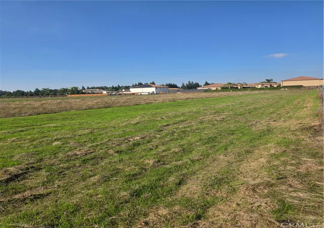 Photo 1 of Land for sale at 0 Queen Elizabeth, Atwater, CA 95301 | MLS# MC25247376 | Listing updated on 2026-04-20