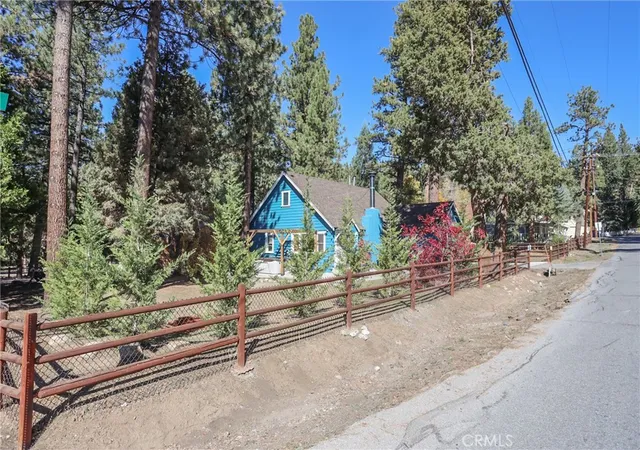 Homes for sale in Big Bear Lake, CA | 592 Douglas St, Big Bear Lake, CA 92315 | MLS# IG25246865