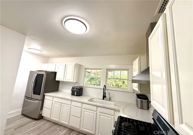 Photo 3 of Sale Pending at 6226 Washington, Whittier, CA 90601 | MLS# OC25247593 | Listing updated on 2026-01-21