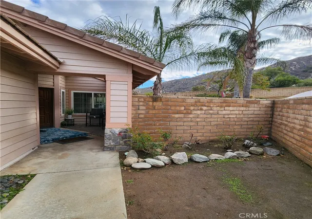 3rd image of 10482 Valley Crest, Moreno Valley, CA 92557 | MLS# IG25246951