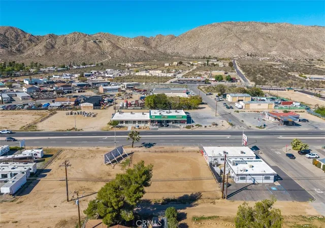 22nd image of 1122 Twentynine Palms, Yucca Valley, CA 92284 | MLS# JT25247966