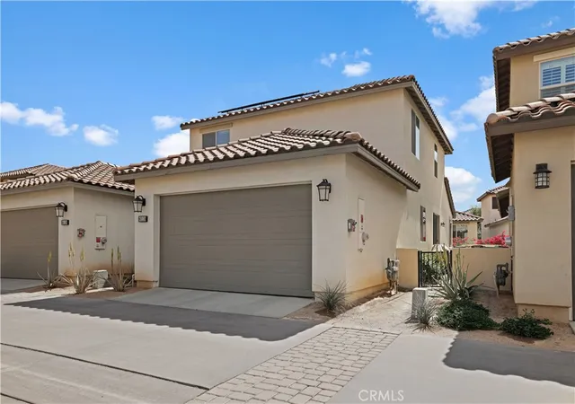 Photo 4 of Sale Pending at 80138 Whisper Rock Way, La Quinta, CA 92253 | MLS# AR25241852 | Listing updated on 2026-09-25