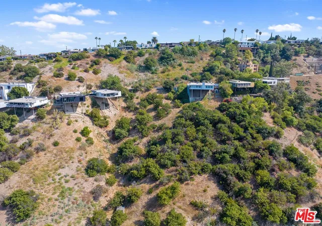 17th image of 3664 Oakfield Dr, Sherman Oaks, CA 91423 | MLS# 25603299