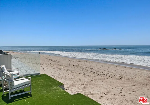 Homes for sale in Malibu, CA | 23356 Aka 107 Malibu Colony Rd, Malibu, CA 90265 | MLS# 25610429