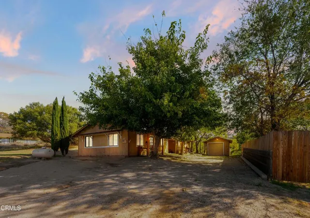 Homes for sale in Wofford Heights, CA | 41 Lakeview Dr, Wofford Heights, CA 93285 | MLS# V1-33108