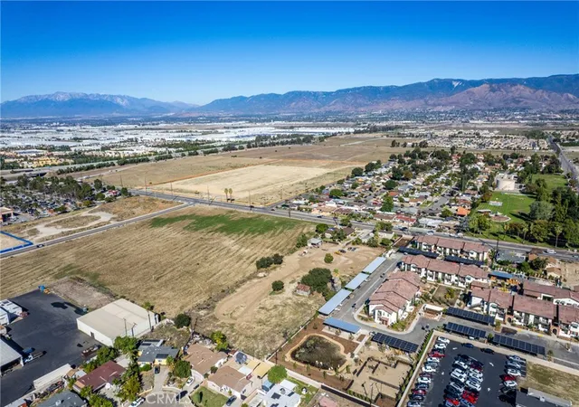 Photo 3 of Land for sale at 831 W Lugonia, Redlands, CA 92374 | MLS# IG25249203 | Listing updated on 2026-09-01