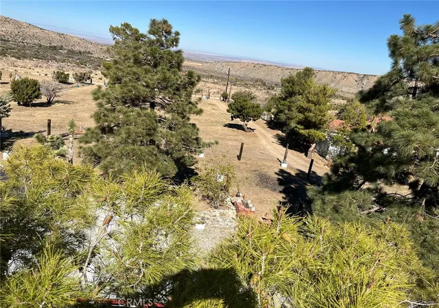 4th image of 0 Vac/Longview Rd/Vic Murphys Rd, Juniper Hills, CA 93543 | MLS# DW25249556