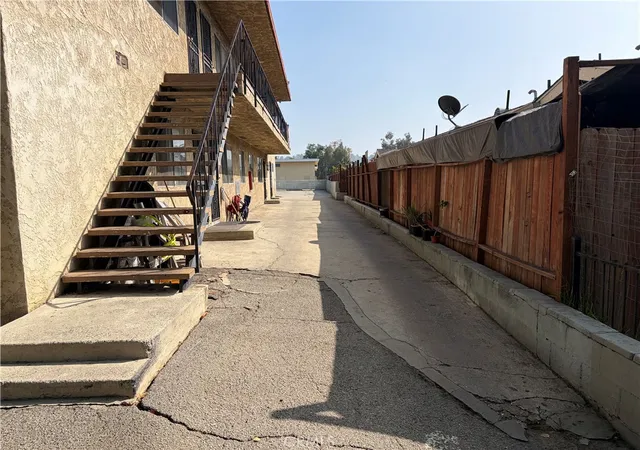 3rd image of 1440 Tremont, Los Angeles, CA 90033 | MLS# AR25249732