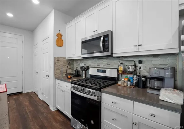 Photo 3 of Single family home for sale at 17037 Provo Ln, Canyon Country, CA 91387 | MLS# SW25249927 | Listing updated on 2025-11-08