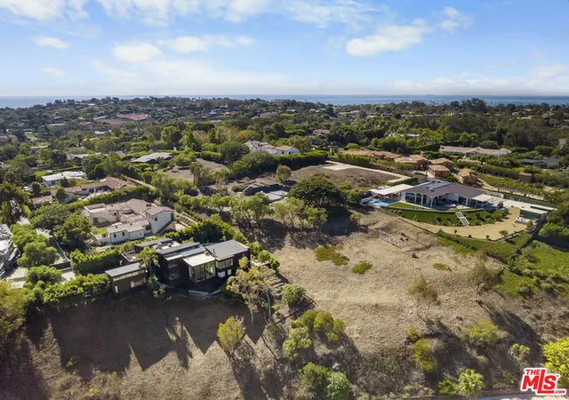 Homes for sale in Malibu, CA | 28901 Selfridge Dr, Malibu, CA 90265 | MLS# 25612213