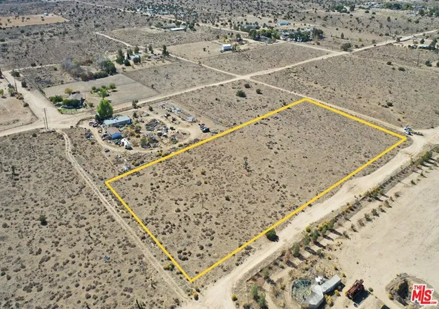 4th image of 0 Land, Phelan, CA 92371 | MLS# 25612555